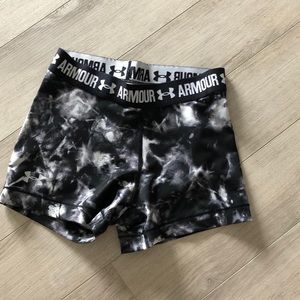 Under armour short